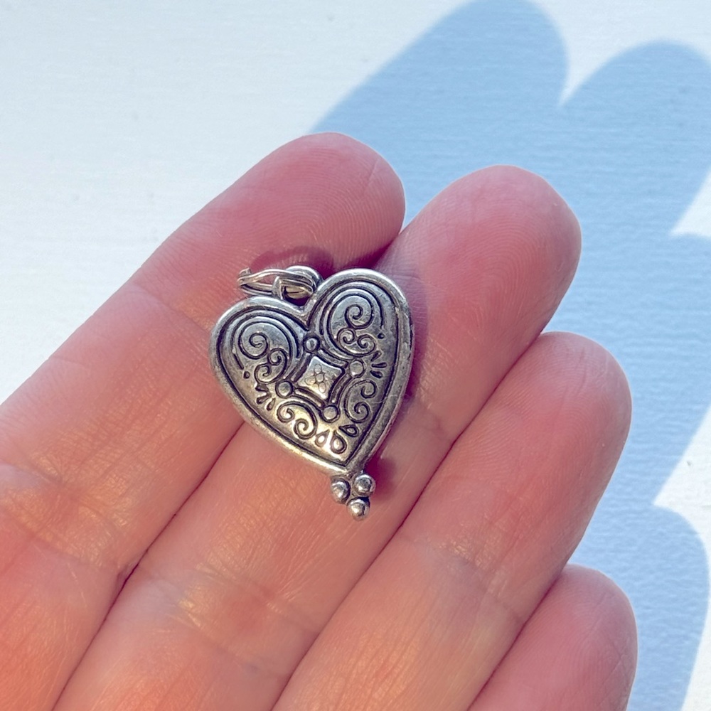 Brighton - heart pendant